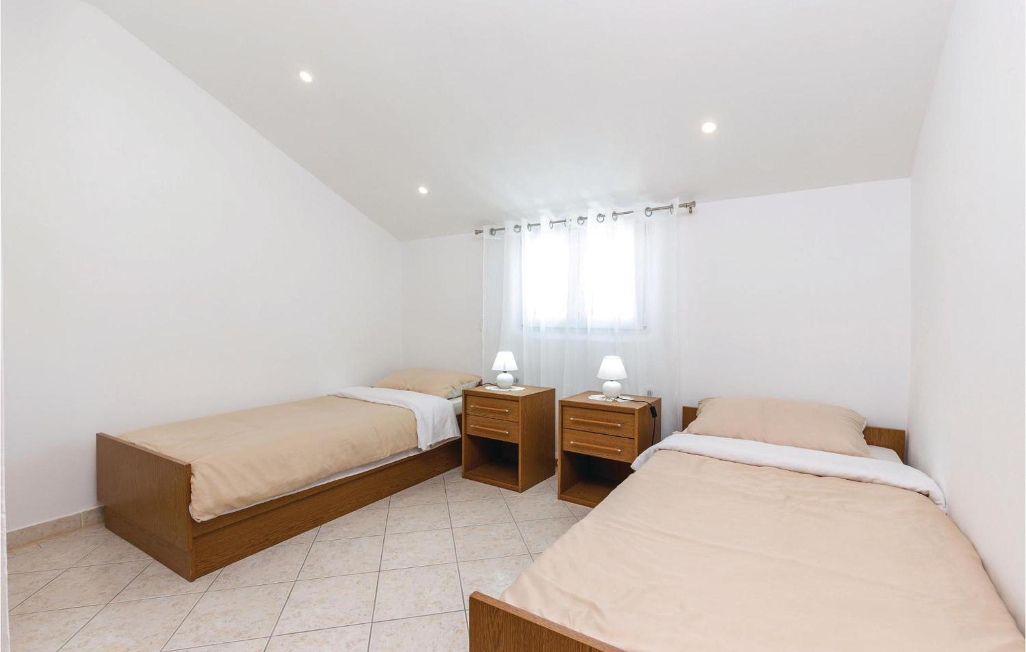 Nice Apartment In Crikvenica With Wifi Zewnętrze zdjęcie